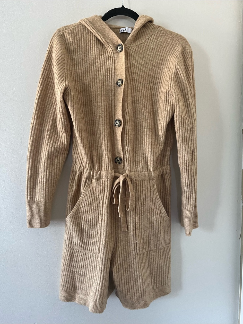 Zara Beige Ribbed Knit Hooded Romper Medium Button Front Loungewear Neutral